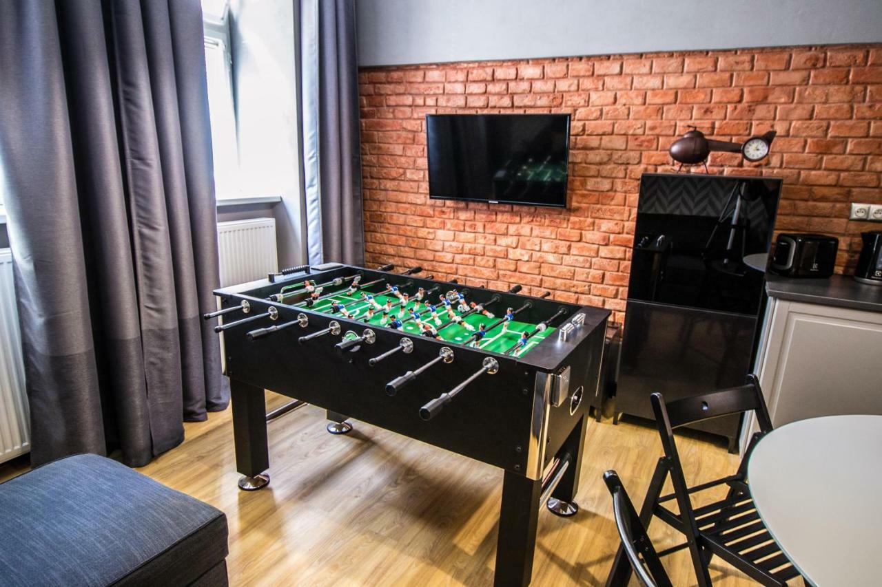3Bdr Ruterra Apt With Table Football Prag Eksteriør billede